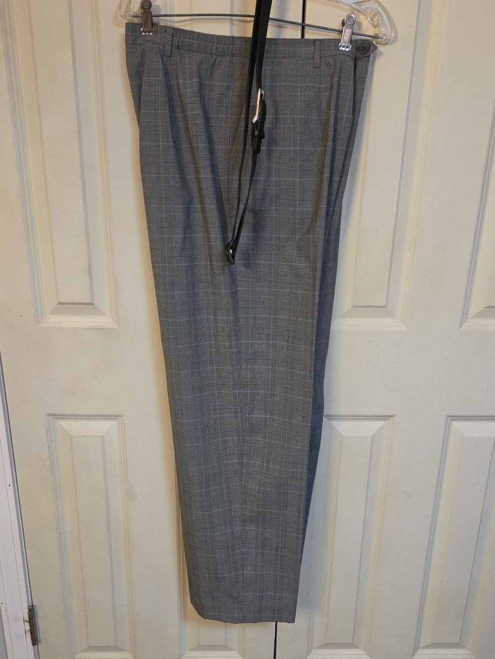 Covington Gray Plaid Straight-Leg Dress Trousers
